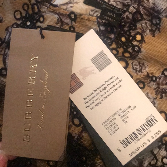 Burberry pleated mesh overlay long sleeve dress - Picture 2 of 5